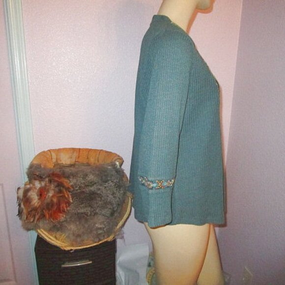 Soft Surroundings Tunic Top Size L Embroidered Waffle Knit Beaded Thermal - Picture 5 of 9